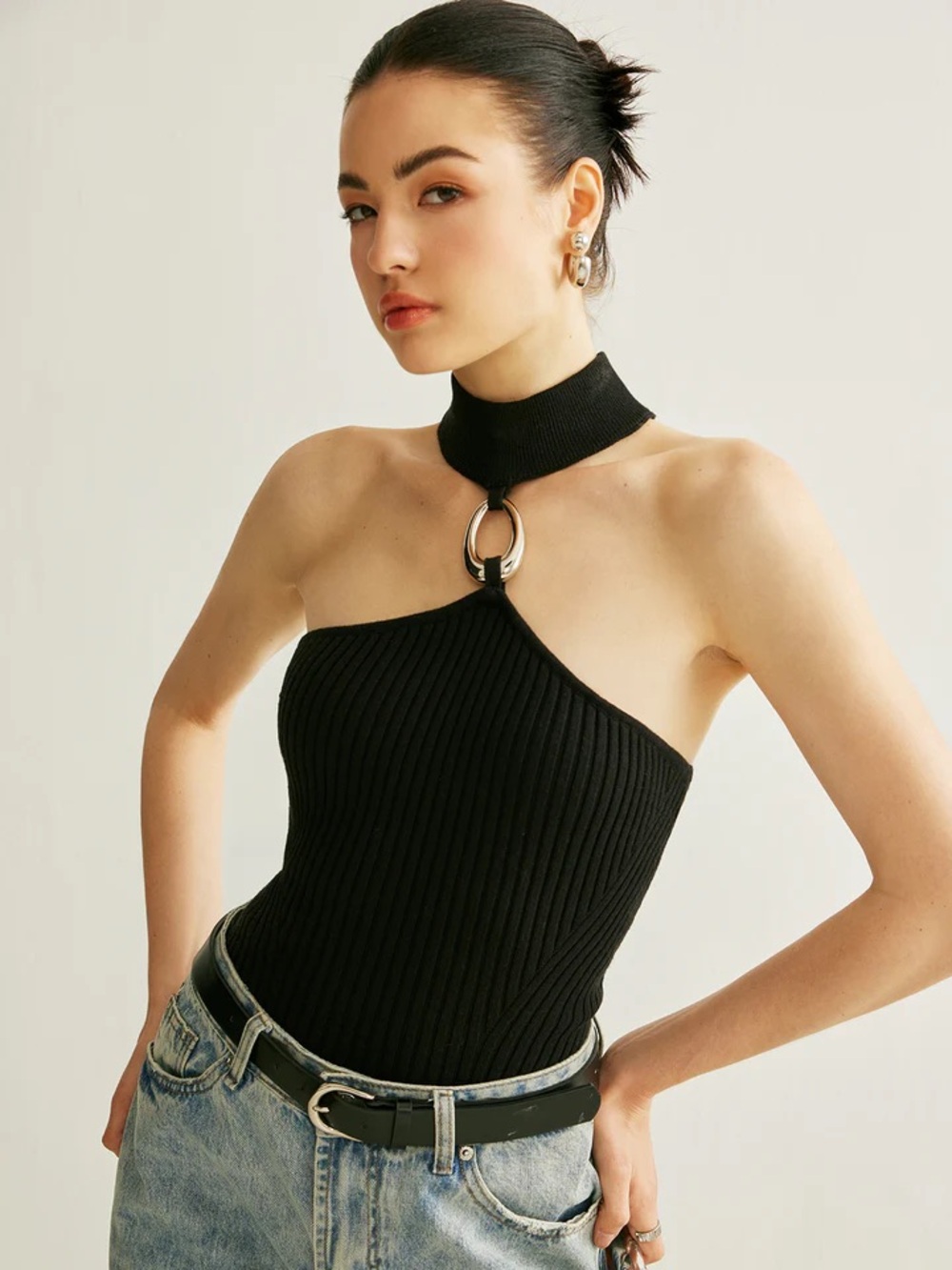 NWT COMMENSE Ring Detail Ribbed Halter Top